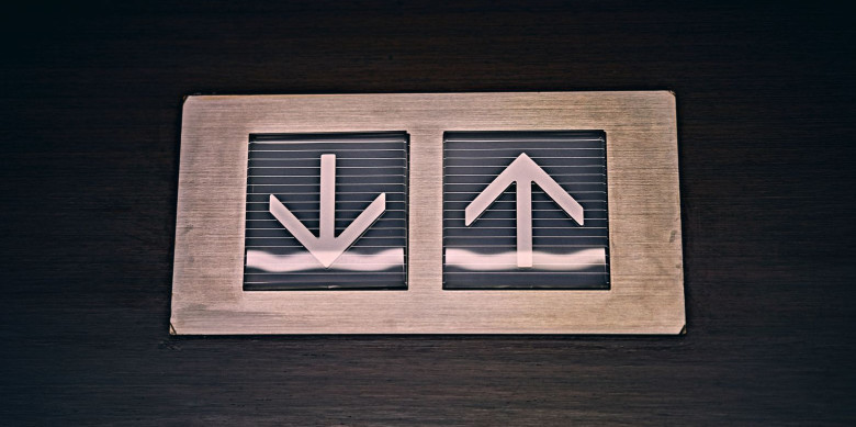 photo of up and down elevator arrows
